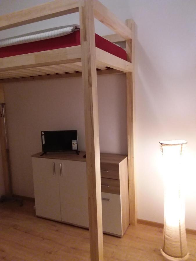 بيت شباب Living In The Box برلين المظهر الخارجي الصورة